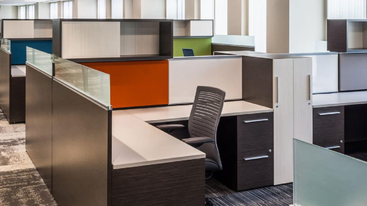 Stratifi&eacute; HPL vs stratifi&eacute; PVC – Quelle est la diff&eacute;rence ?