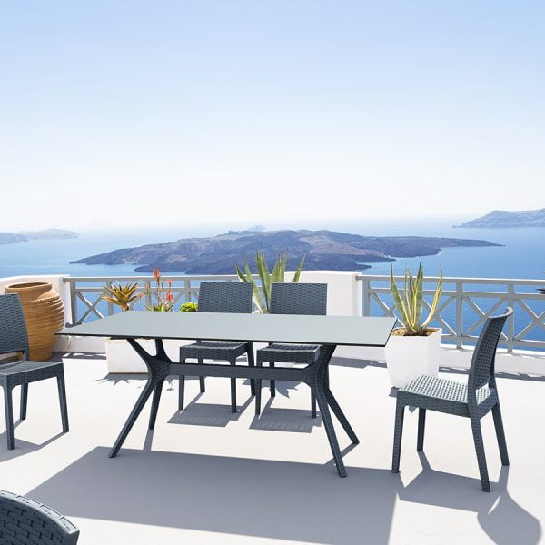 Diff&eacute;rences de qualit&eacute; entre le stratifi&eacute; compact HPL ext&eacute;rieur et int&eacute;rieur